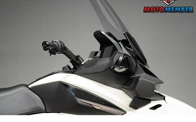 2025 Can-Am Spyder RT Sea-To-Sky