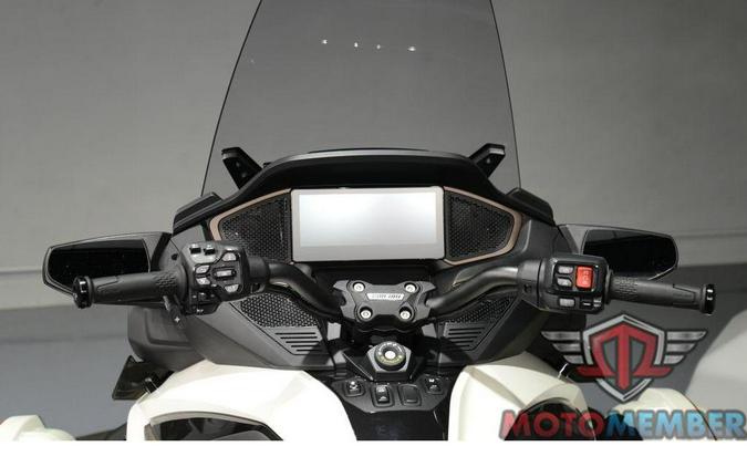 2025 Can-Am Spyder RT Sea-To-Sky
