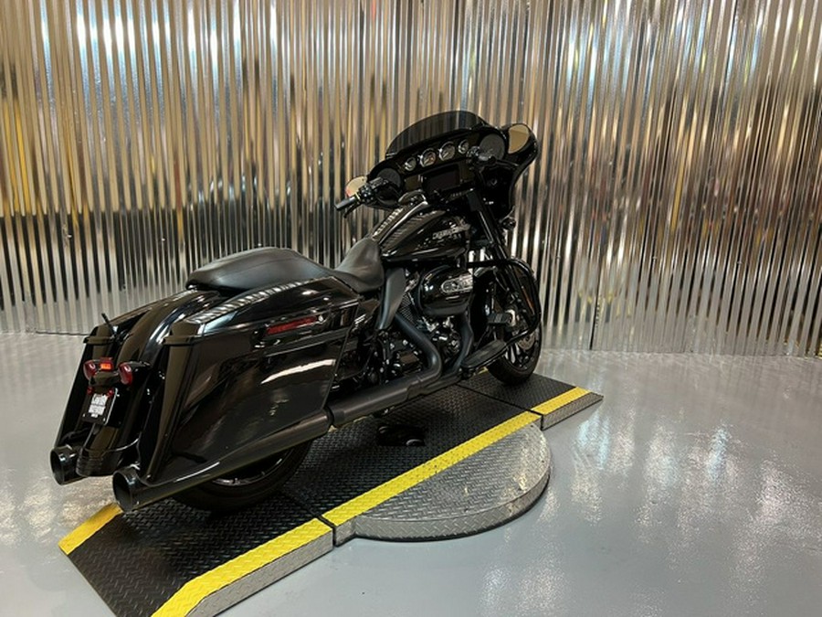 2019 Harley-Davidson FLHXS - Street Glide Special