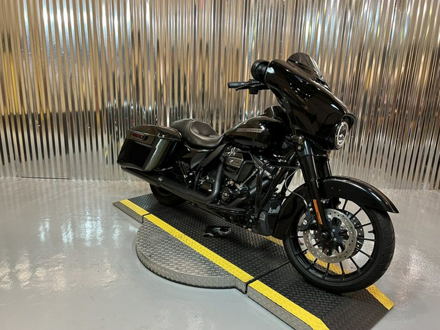 2019 Harley-Davidson FLHXS - Street Glide Special