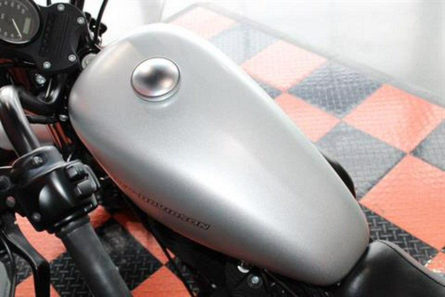 2009 Harley-Davidson Sportster® Iron 883™