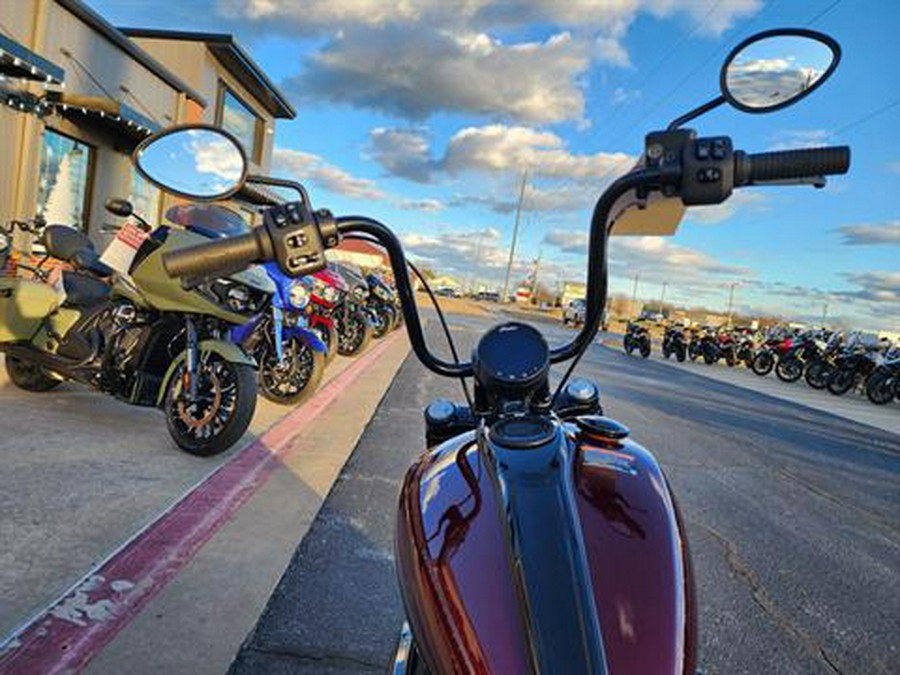 2025 Indian Motorcycle Chief Bobber Dark Horse®