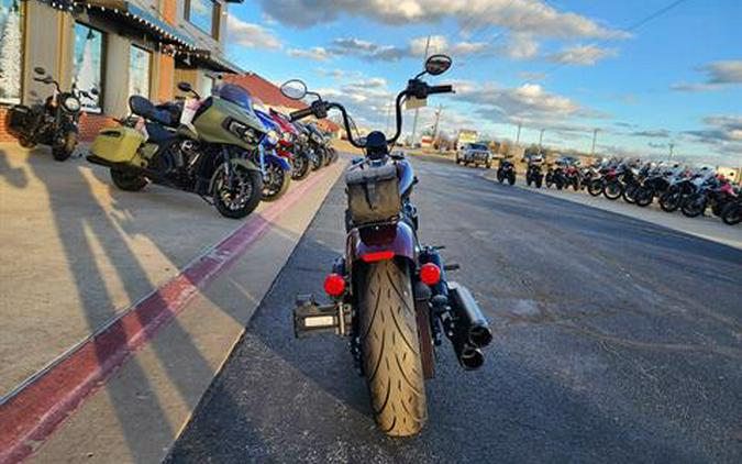 2025 Indian Motorcycle Chief Bobber Dark Horse®