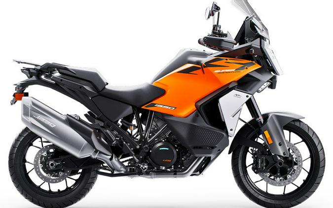2027 1390 Super Adventure S EVO - KTM