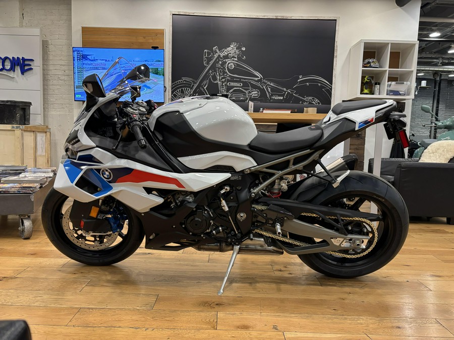 2026 BMW S 1000 RR