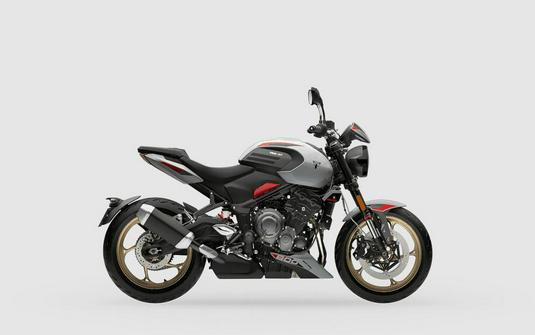 2027 Triumph TRIDENT 800