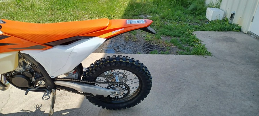 2024 KTM XC 300 W