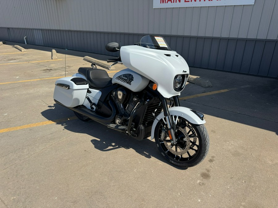2025 Indian Motorcycle Chieftain® PowerPlus Dark Horse with 112 and PowerBand Audio Package