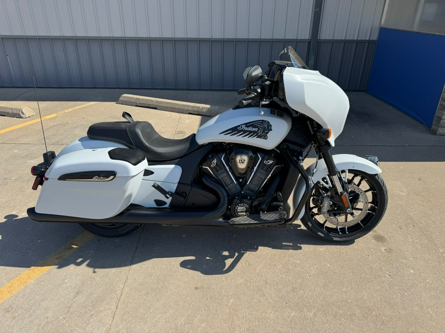 2025 Indian Motorcycle Chieftain® PowerPlus Dark Horse with 112 and PowerBand Audio Package