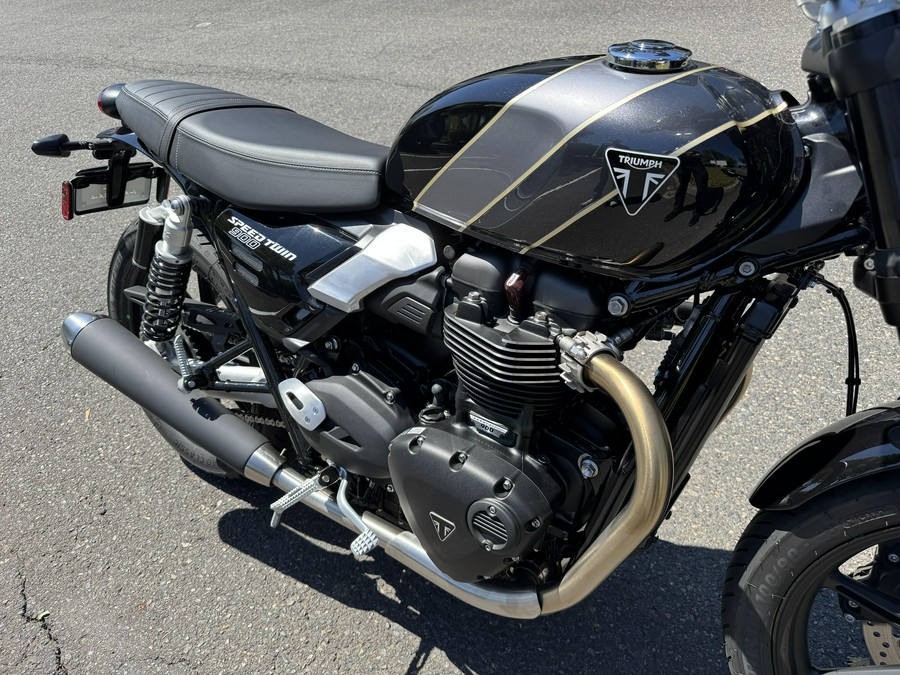 2025 Triumph Speed Twin 900 - PHANTOM BLACK