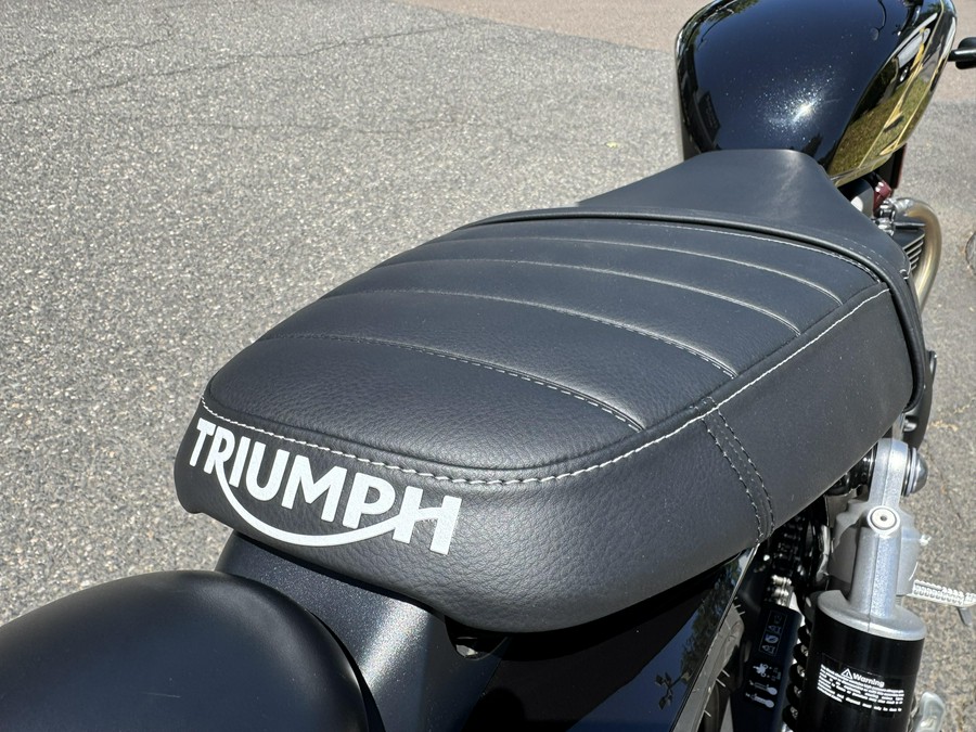 2025 Triumph Speed Twin 900 - PHANTOM BLACK