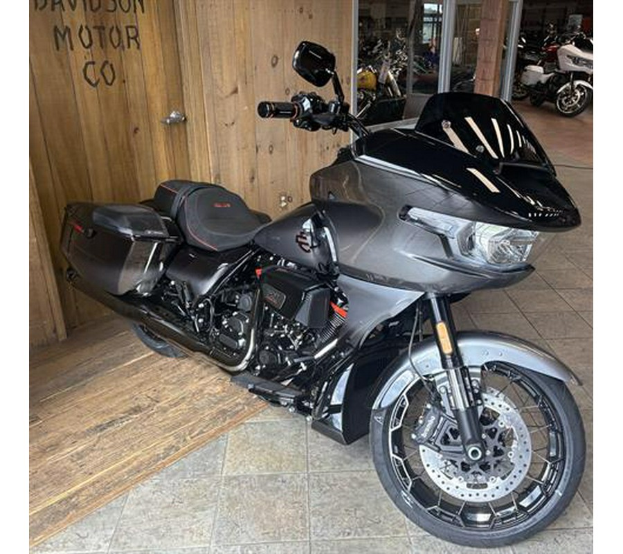 2025 Harley-Davidson CVO™ Road Glide®