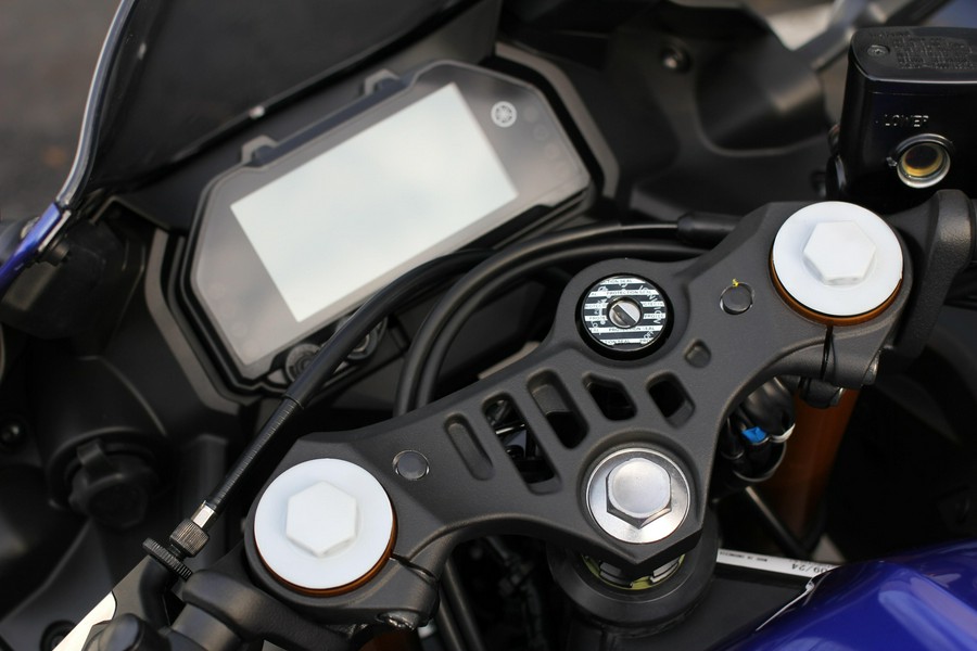 2025 Yamaha YZF R3