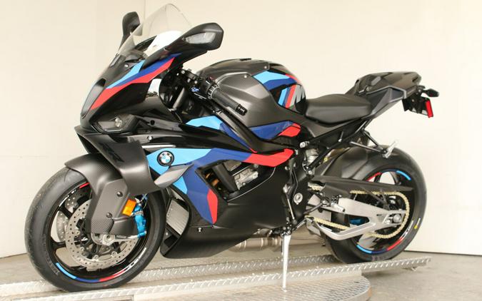 2026 BMW M 1000 RR