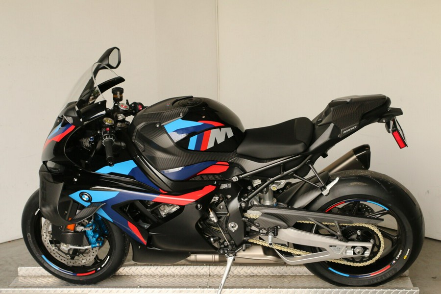 2026 BMW M 1000 RR