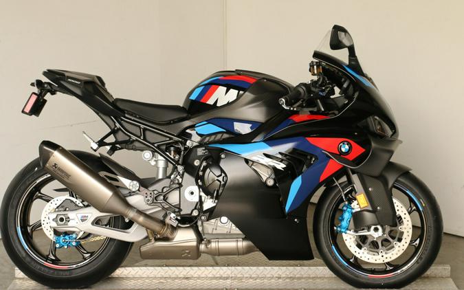 2026 BMW M 1000 RR