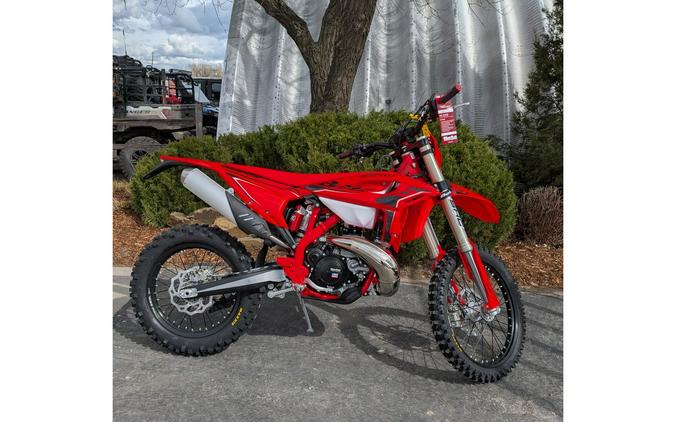 2026 250 RR X-PRO 2-Stroke - Beta Motorcycles