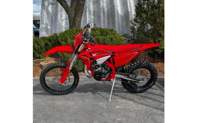2026 250 RR X-PRO 2-Stroke - Beta Motorcycles