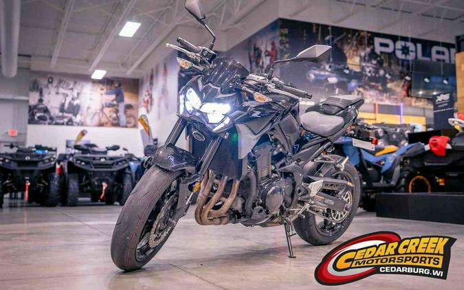 2024 Kawasaki Z900 ABS Metallic Spark Black/Metallic Matte Dark Gray