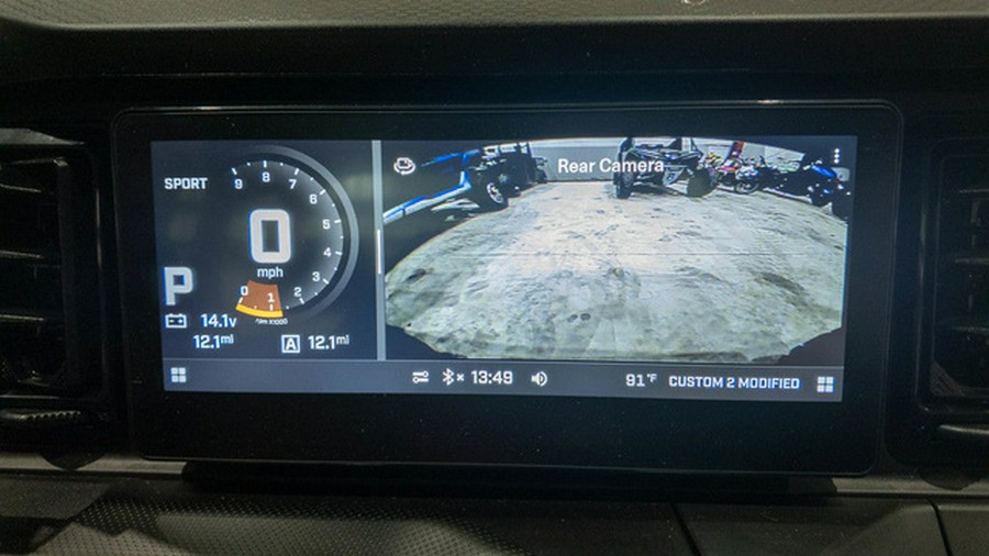 2026 Can-Am Defender XT CAB HD11 With 10.25 In.Display