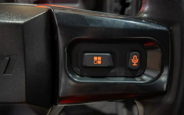 2026 Can-Am Defender XT CAB HD11 With 10.25 In.Display