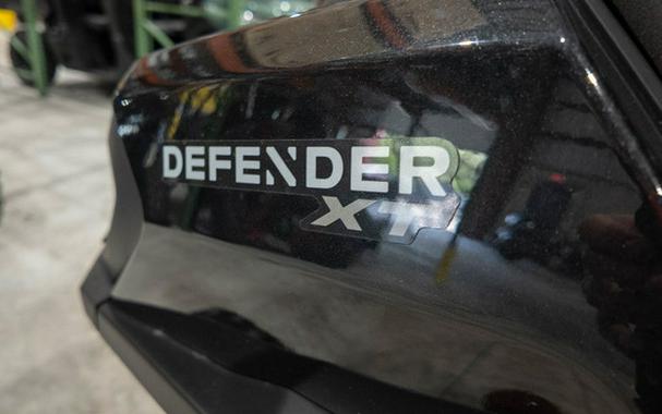2026 Can-Am Defender XT CAB HD11 With 10.25 In.Display