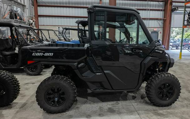 2026 Can-Am Defender XT CAB HD11 With 10.25 In.Display