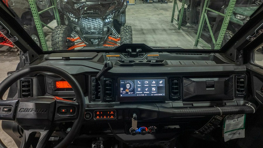 2026 Can-Am Defender XT CAB HD11 With 10.25 In.Display