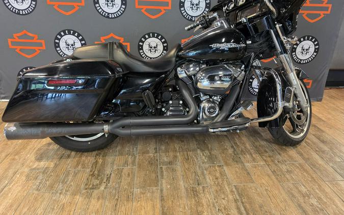2017 Harley-Davidson® Street Glide® Special Black Denim
