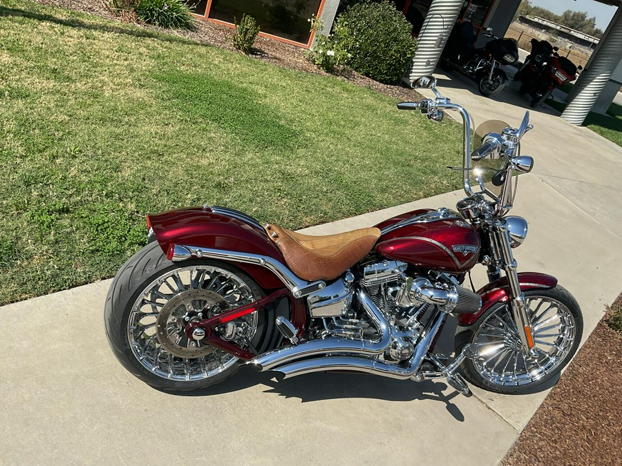 FXSBSE 2013 CVO™ Breakout™