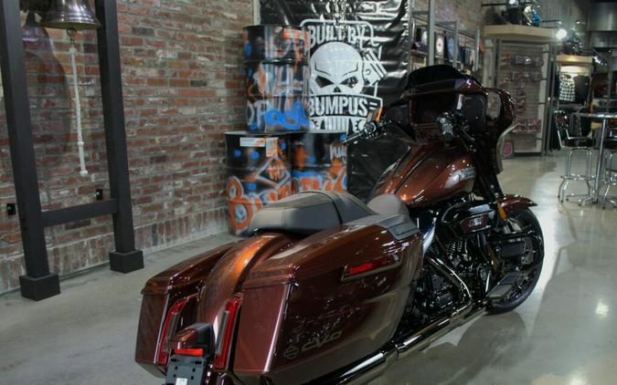 FLHXSE 2024 CVO™ Street Glide®