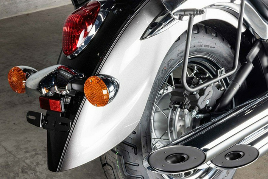 2026 Kawasaki Vulcan 900 Classic LT