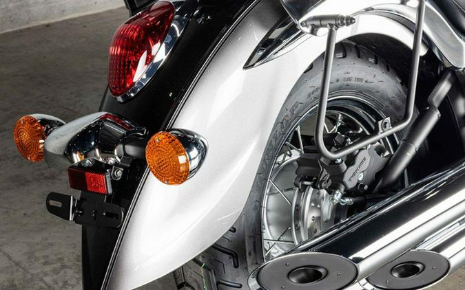 2026 Kawasaki Vulcan 900 Classic LT