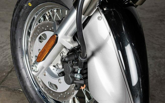 2026 Kawasaki Vulcan 900 Classic LT