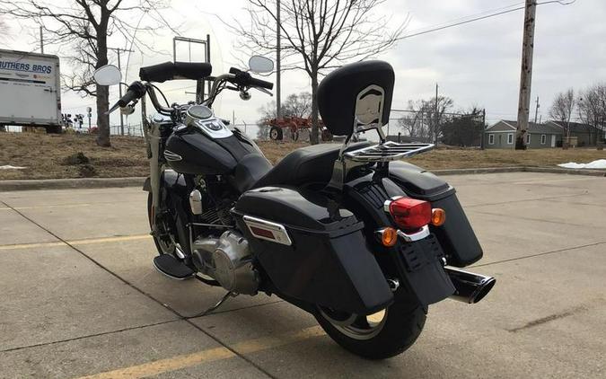 2016 Harley-Davidson® FLD - Dyna® Switchback™