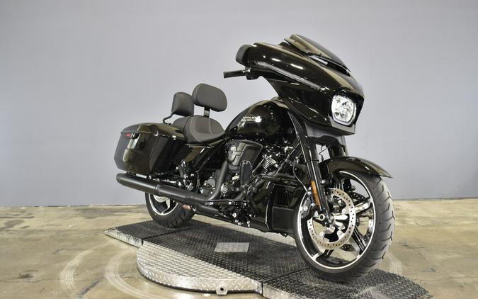 2025 Harley-Davidson Street Glide FLHX