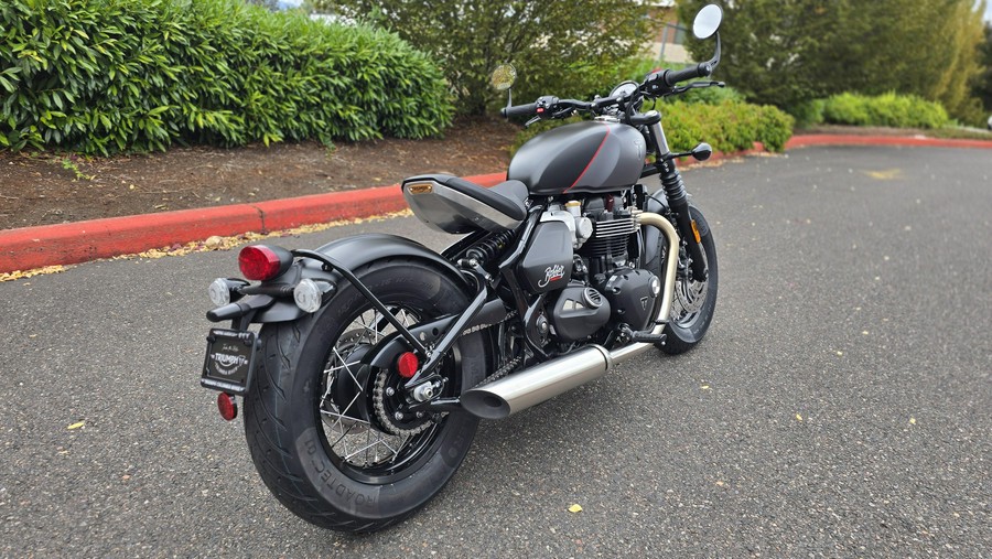 2027 Triumph BONNEVILLE BOBBER