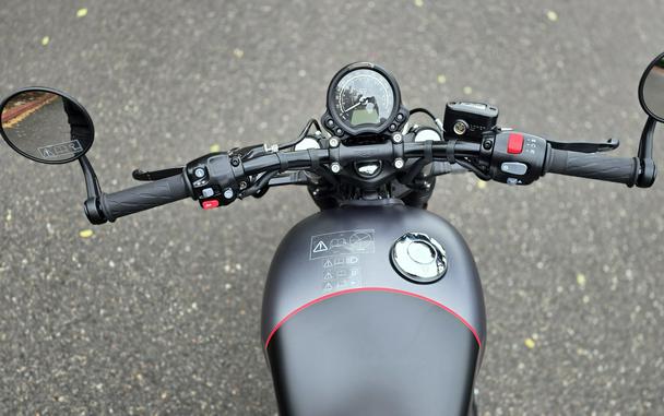 2027 Triumph BONNEVILLE BOBBER