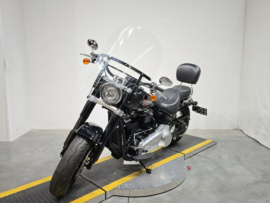 FLSL 2020 Softail Slim®