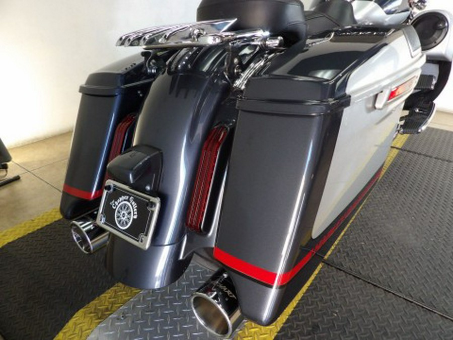 2019 Harley-Davidson CVO™ Street Glide®