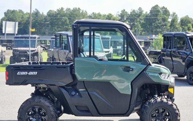 2026 Can-Am Defender DPS CAB HD10