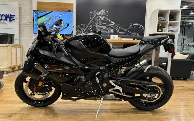 2026 BMW S 1000 RR