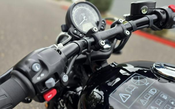 2027 Triumph BONNEVILLE BOBBER