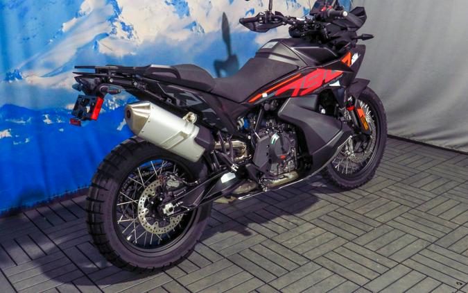 2024 KTM 790 Adventure