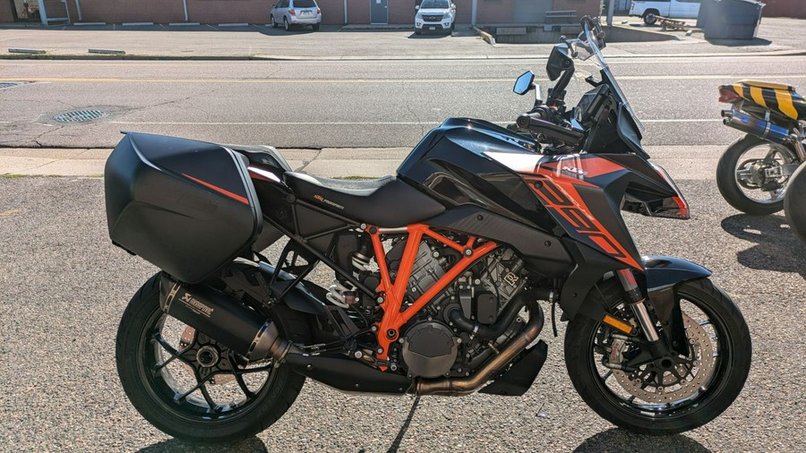 2020 KTM 1290 Super Duke GT