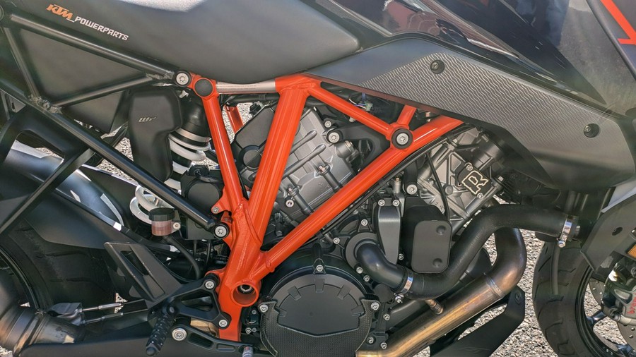 2020 KTM 1290 Super Duke GT