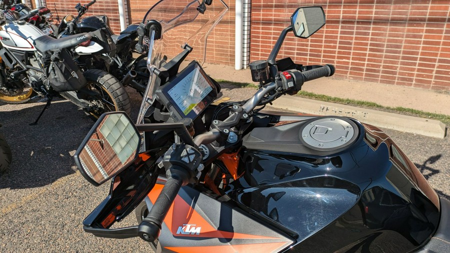 2020 KTM 1290 Super Duke GT