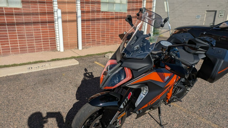 2020 KTM 1290 Super Duke GT