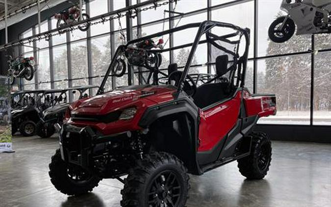 2025 Honda Pioneer 1000 Deluxe