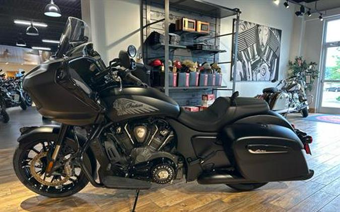 2024 Indian Motorcycle Challenger® Dark Horse®